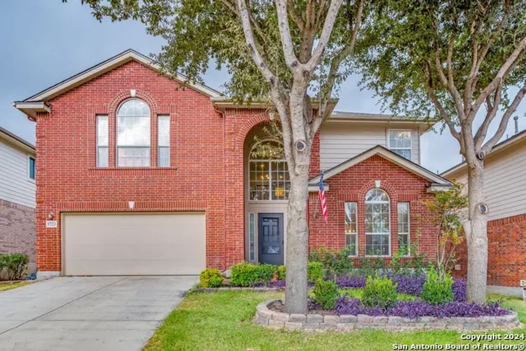 5723 White Oak Cv, San Antonio