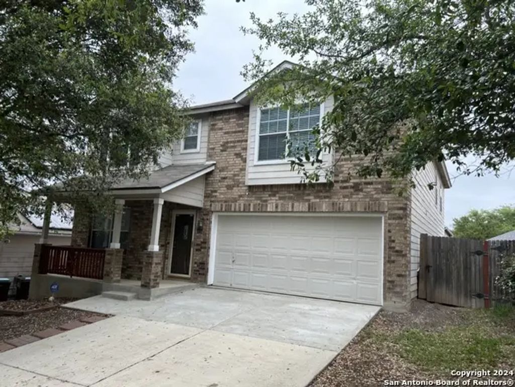 5620 Poppy Seed Run, Leon Valley