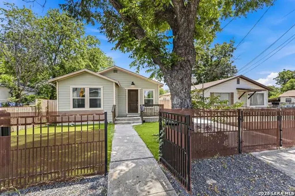 230 Oelkers, San Antonio