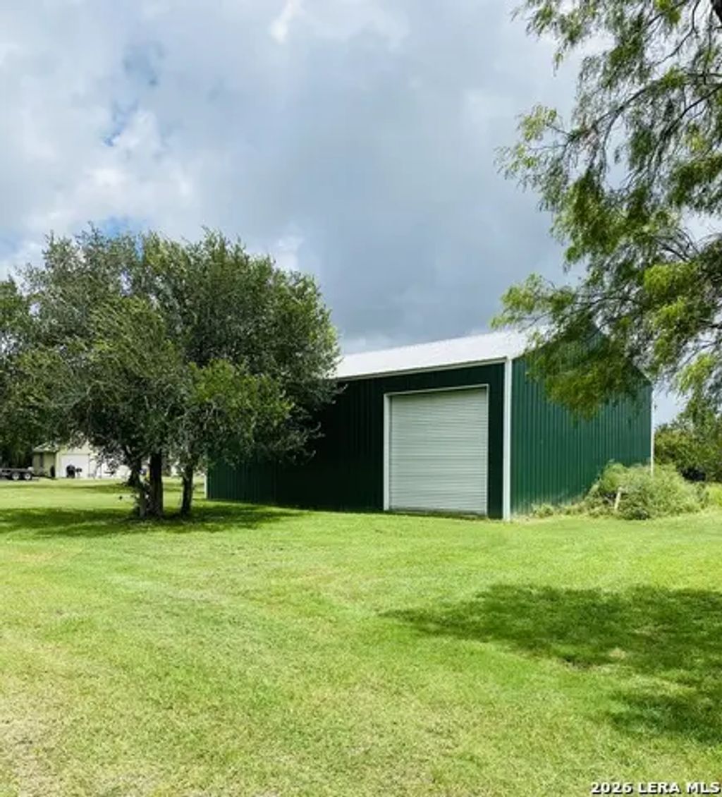 289 B Mission River Oaks Rd, Woodsboro