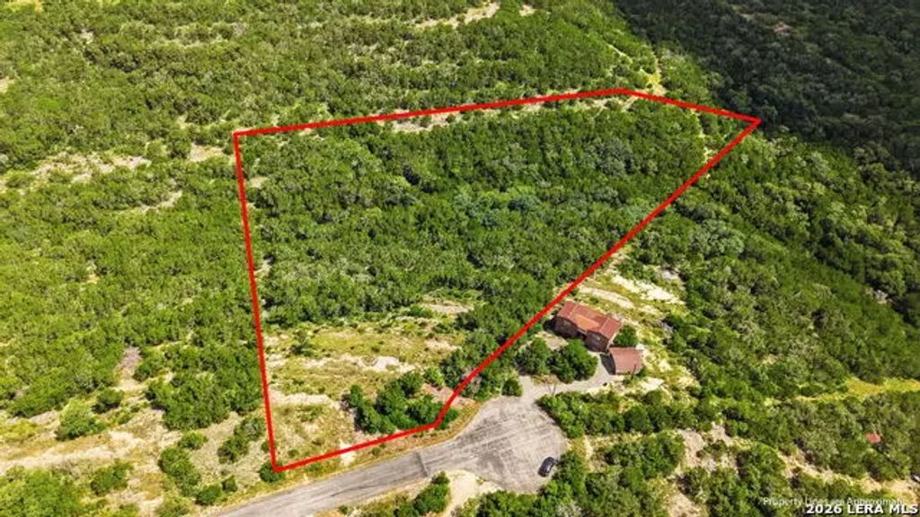 1183 County Road 273, Mico