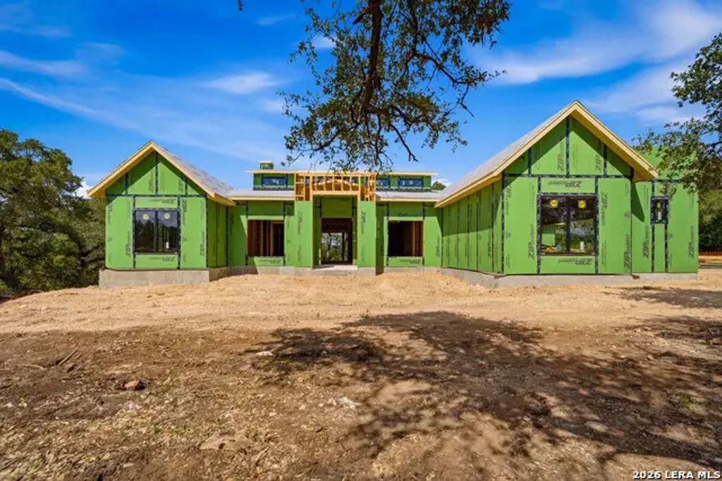 5716 Copper Frst, New Braunfels