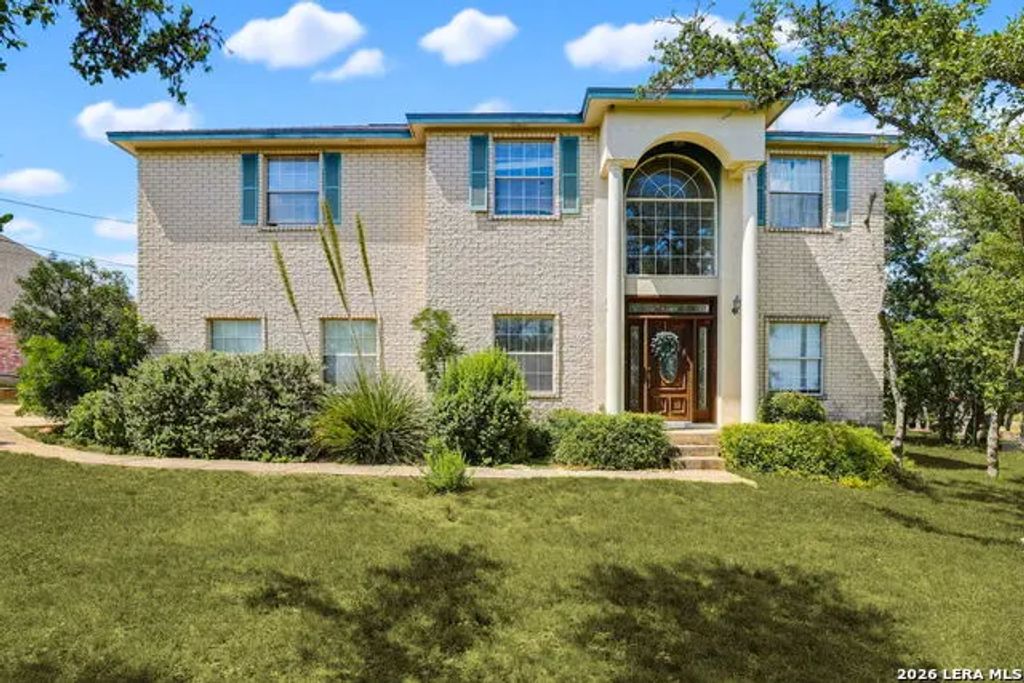511 Oracle Dr, San Antonio