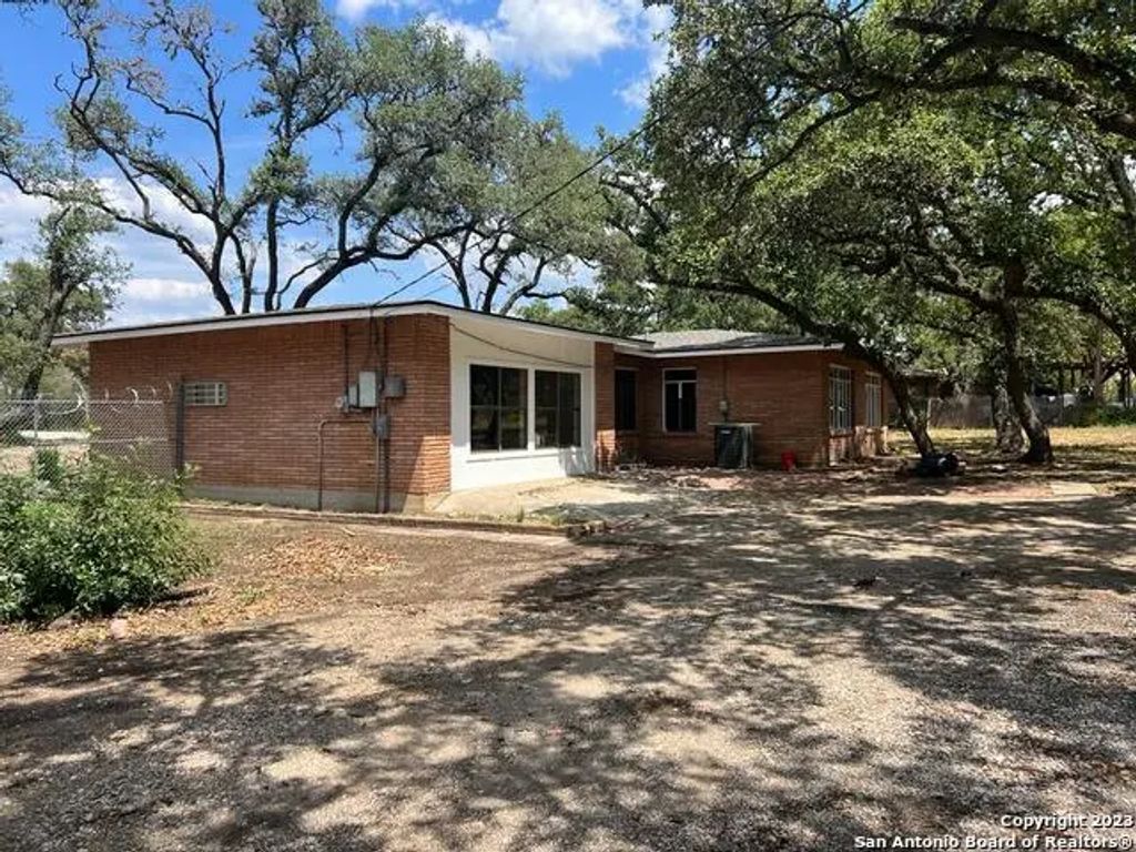 5321 Casa Bella, San Antonio