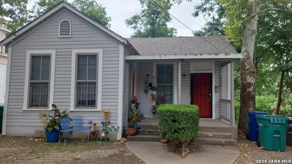 816 E Carson St, San Antonio