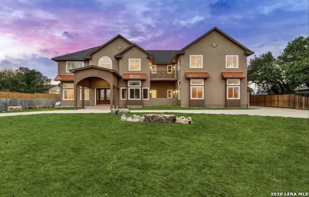 2235 Deer Run Rdg, New Braunfels
