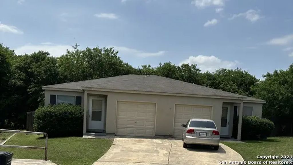 6315 Green Top Dr, San Antonio