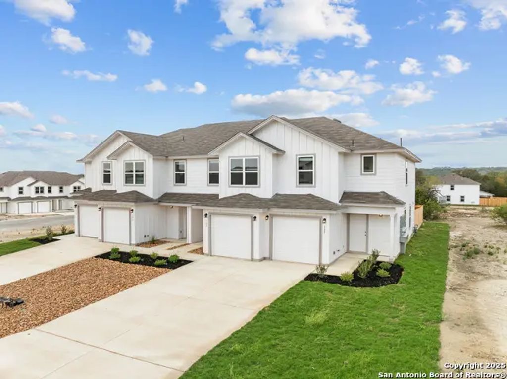 763-767-781-785 Ryan Crossing, San Antonio