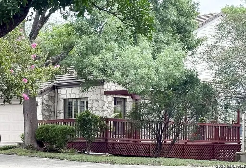 17228 Saint Andrews 6202, San Antonio