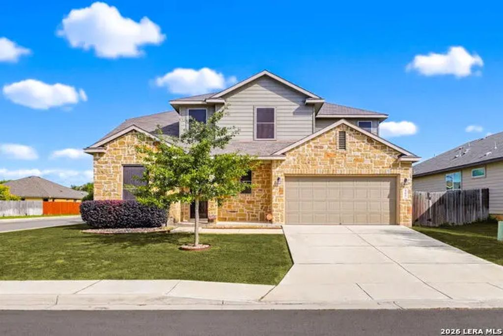 905 Cypress Ml, New Braunfels