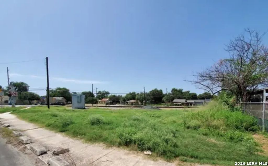 339 Pendleton Ave, San Antonio