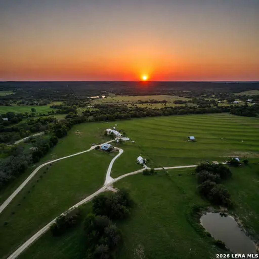 237 Twisted Timbers Rd, Fredericksburg