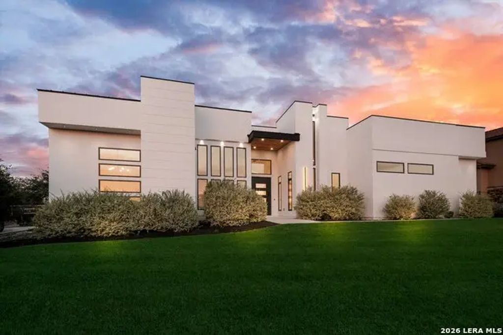 23122 Henness Pass, San Antonio