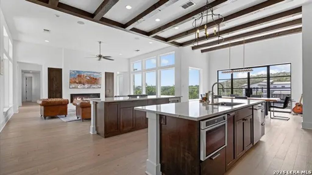 10038 Ivory Cyn, San Antonio