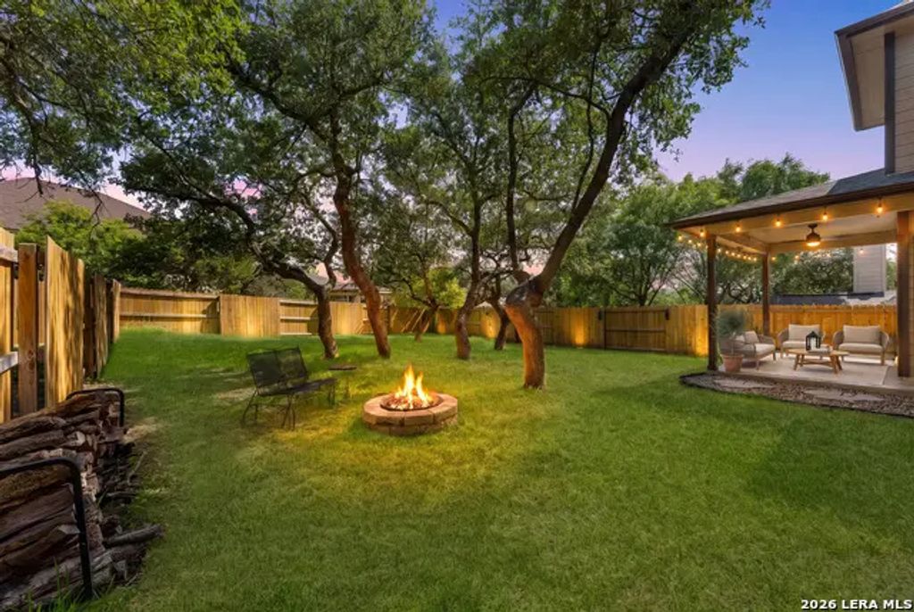 1446 Sparrow Song, San Antonio