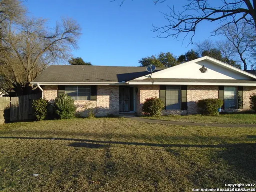 5637 Walzem Rd, Windcrest