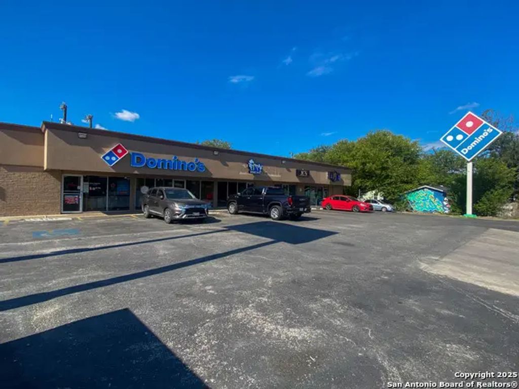 133 Bandera Rd, San Antonio