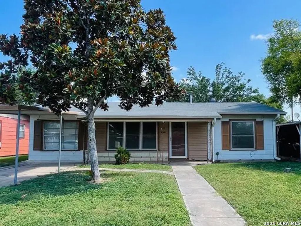 111 Edgebrook Ln, San Antonio