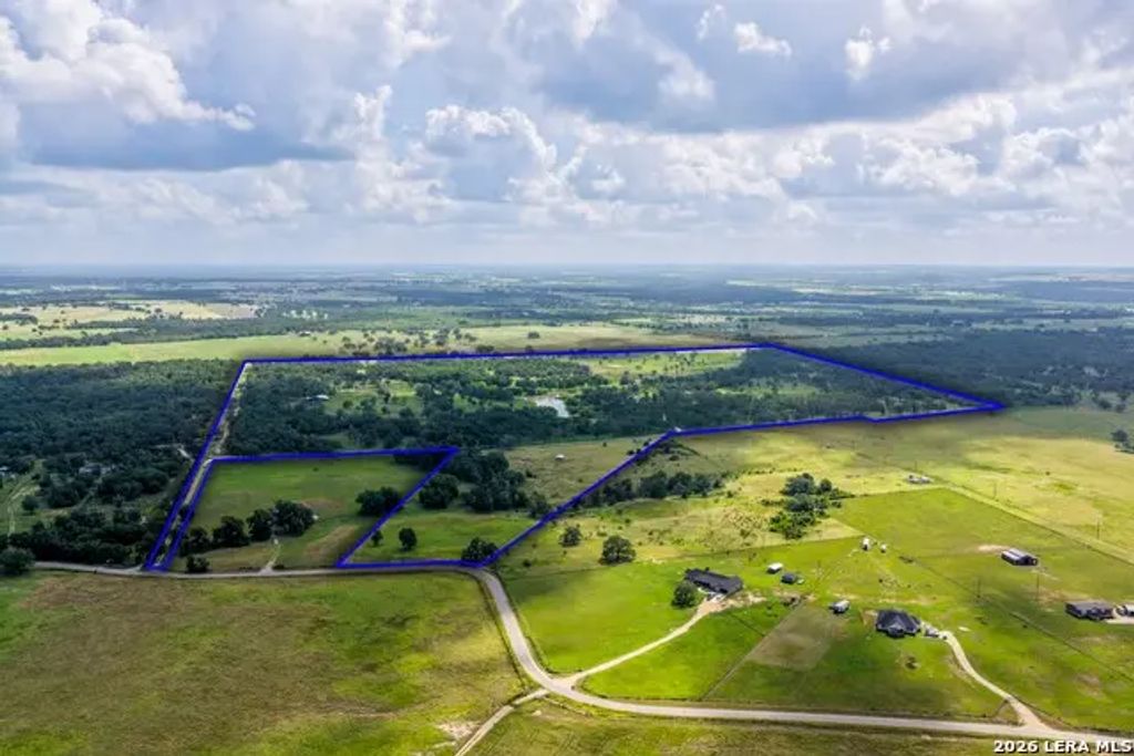 5501 Old Colony Line Rd, Lockhart