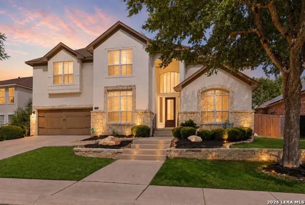 2911 Spider Lily, San Antonio
