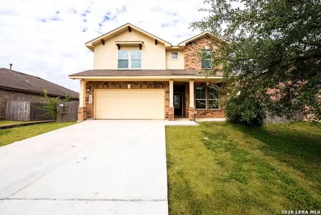 13515 Ashmont Ter, Live Oak