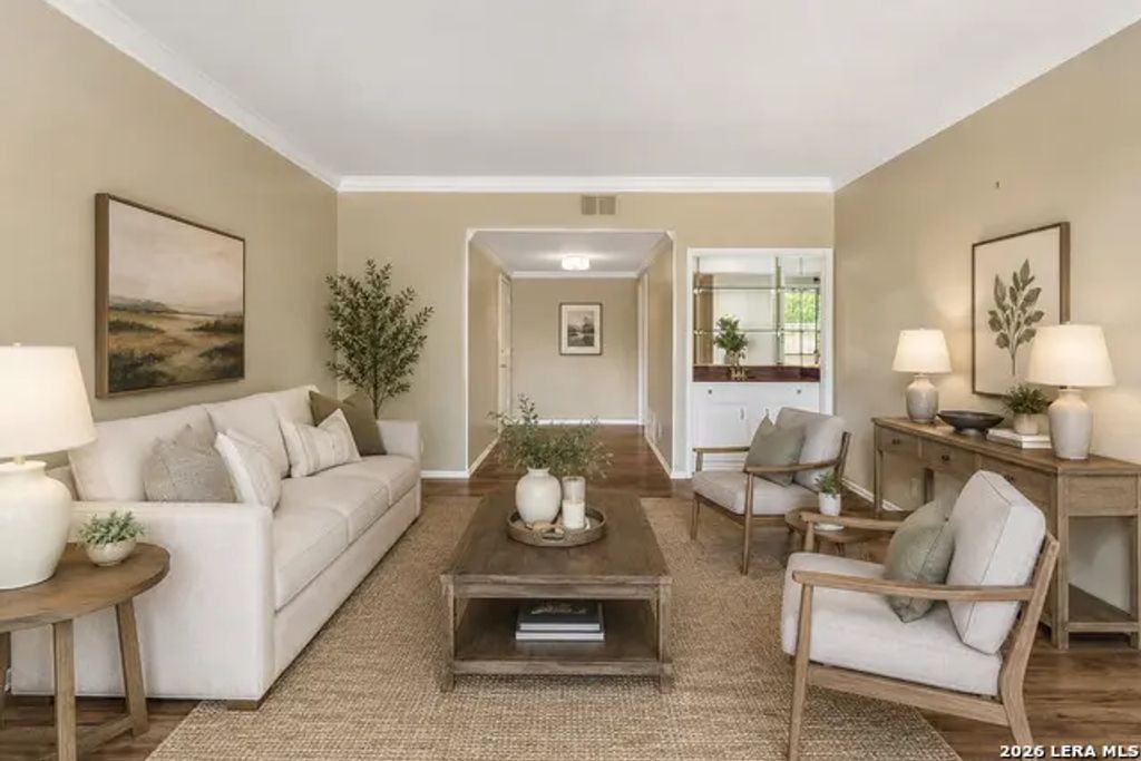 3678 Hidden Dr 2302, San Antonio