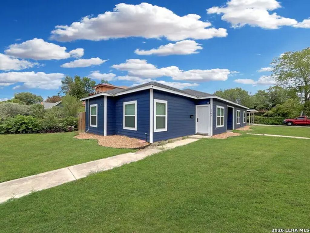 1703 W Mulberry Ave, San Antonio
