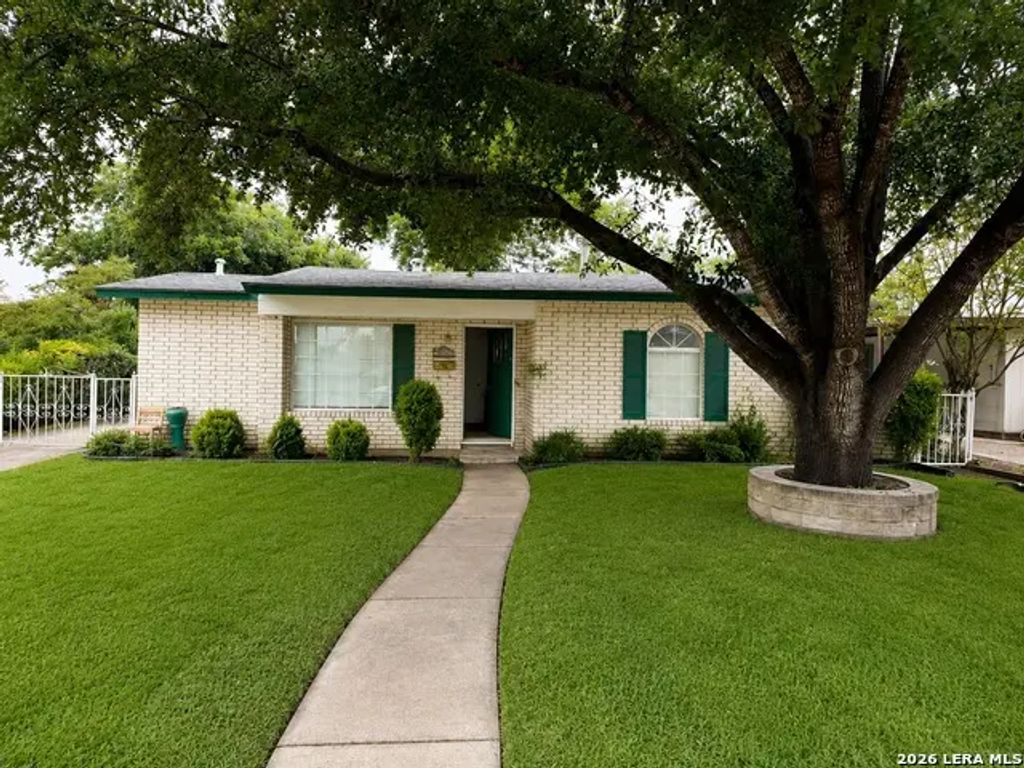 663 Aurora Ave, San Antonio