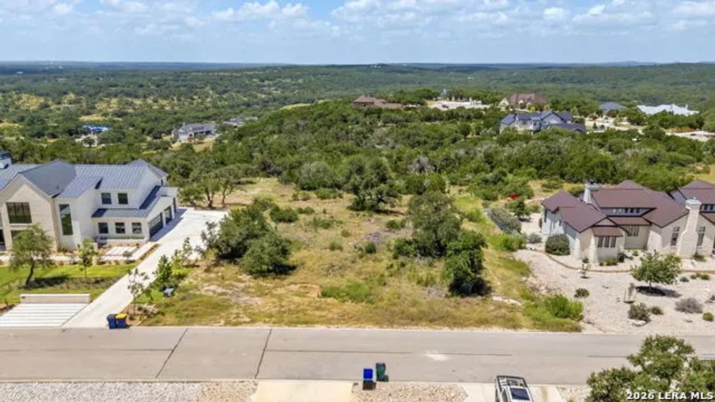 5887 Colin Ridge, New Braunfels