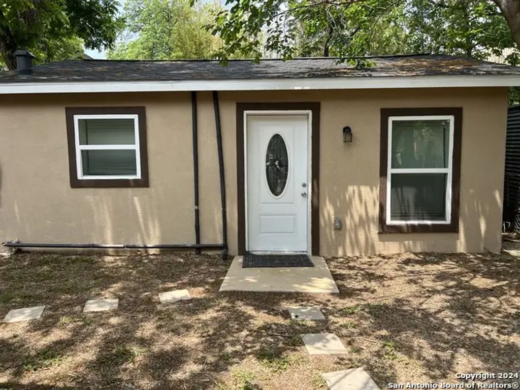333 E Woodlawn Ave 2, San Antonio