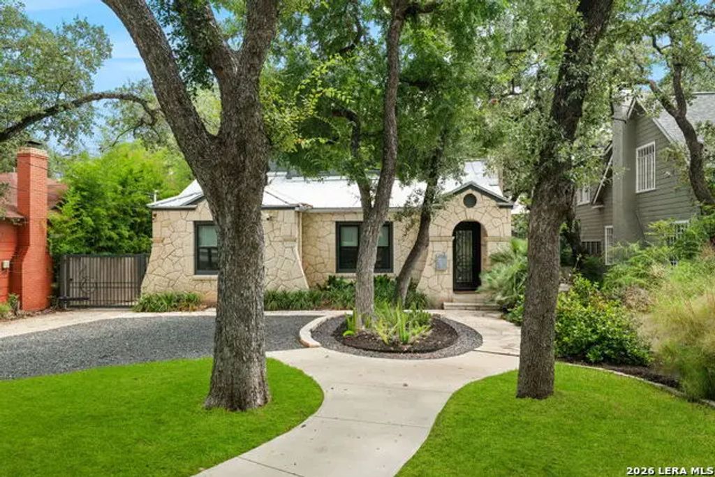 258 Tuxedo Ave, San Antonio