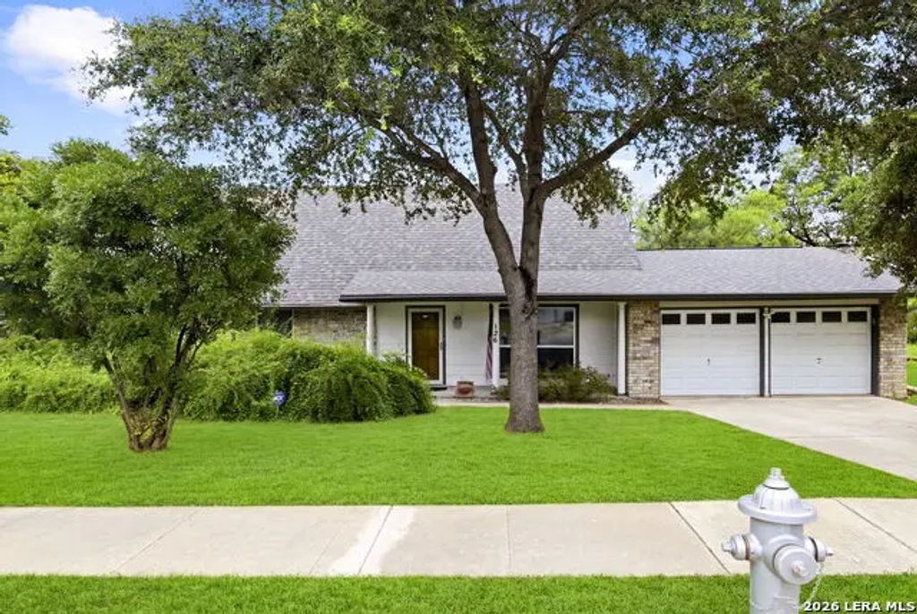 126 Harrow Dr, San Antonio