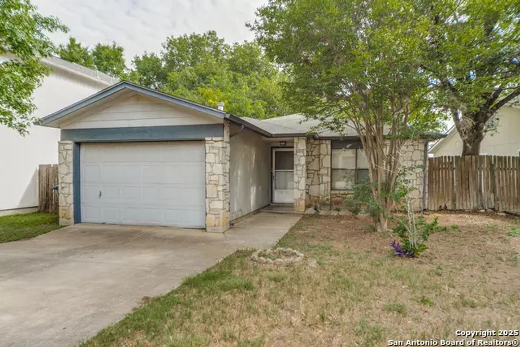 7359 Corian Park, San Antonio