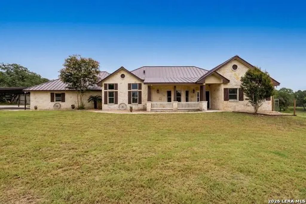 147 Rambling Trl, La Vernia