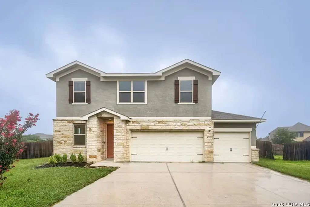 8222 Cactus Bend Dr, San Antonio