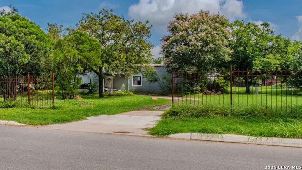 167 Jo Marie St, San Antonio
