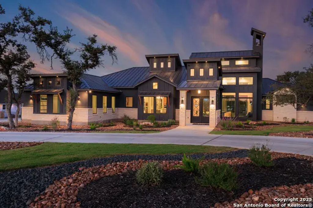 10022 Cates Creek, San Antonio