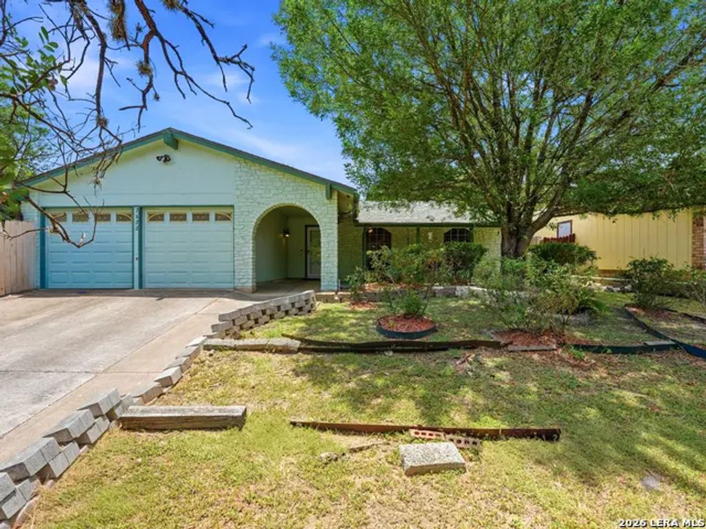 7622 Pipers Ln, San Antonio