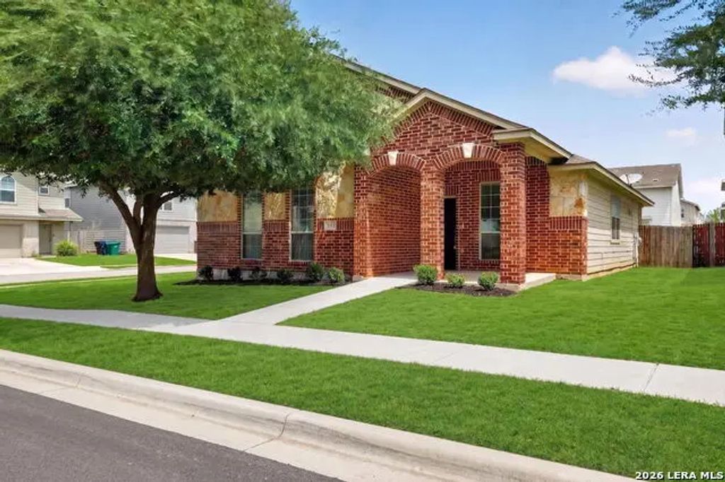 2119 Catfish Pond, San Antonio