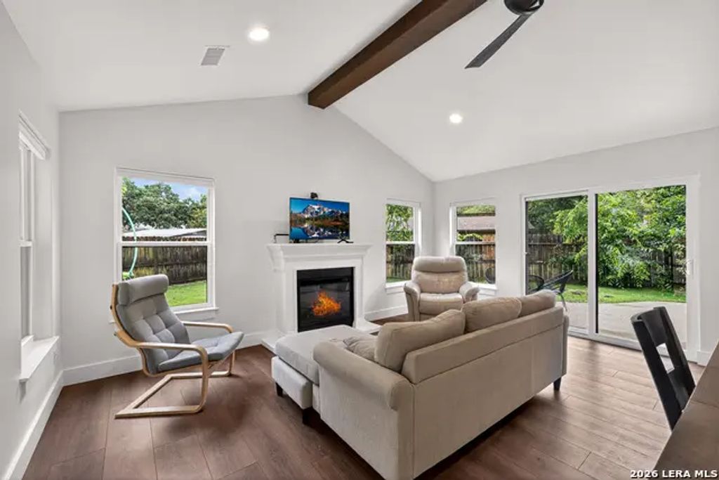 324 Ebner, Boerne