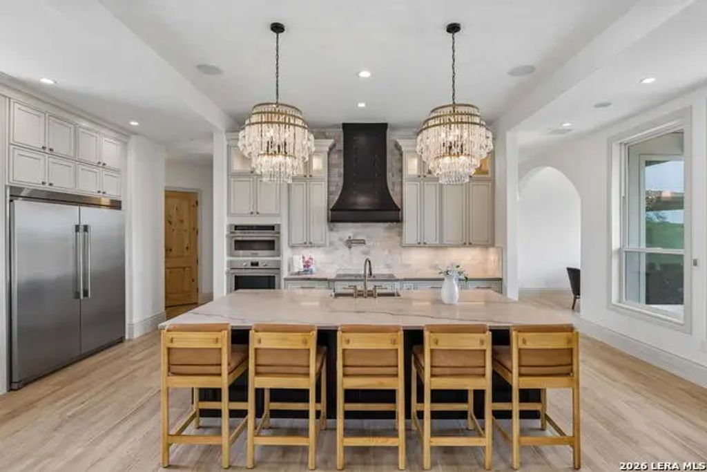 107 Sunrise Dr, Boerne