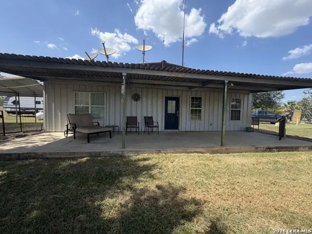 928 County Road 154, Pleasanton