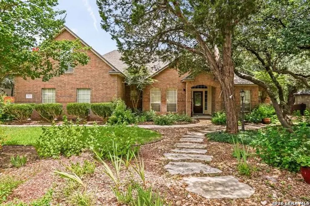 9631 Maytum Cir, Helotes