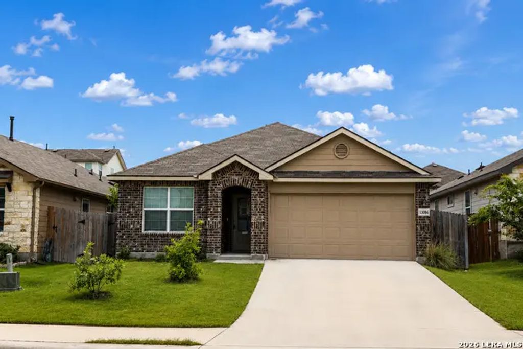 13084 Minuet Sway, San Antonio