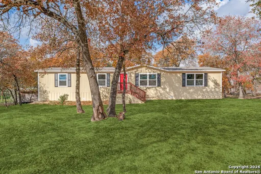 551 Big Oak Dr, San Antonio