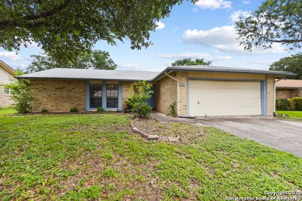 6726 Country Field, San Antonio