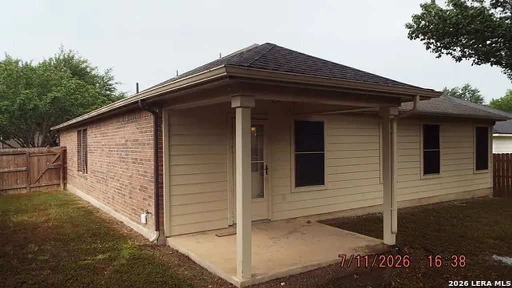 105 Wistoria, Cibolo