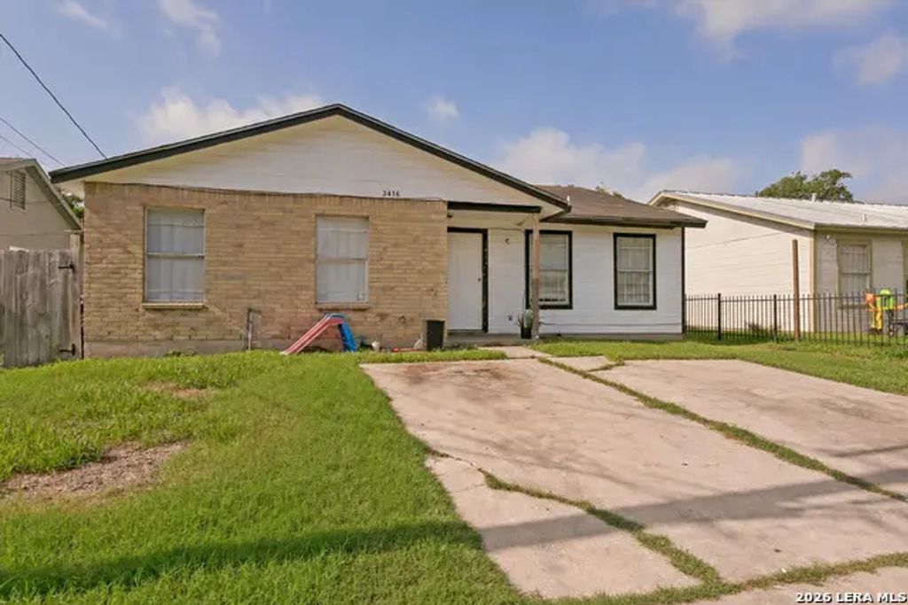 3414 Gateway Dr, San Antonio
