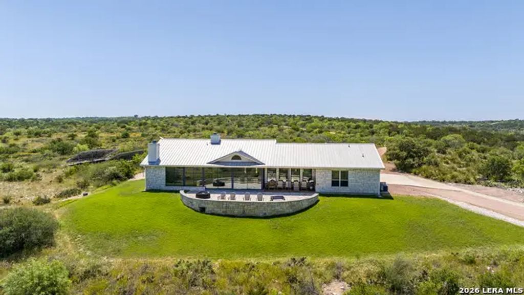 256 Persimmon Point, Mason