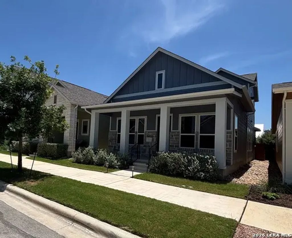 771 N Academy Ave, New Braunfels